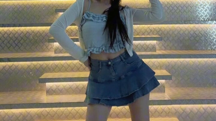 Selama kamu menari BIBBIDIBA kita adalah teman baik ∠(ᐛ 」∠)_