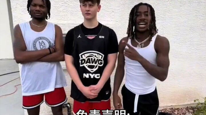 Bị bắt cóc thì hãy nháy mắt đi