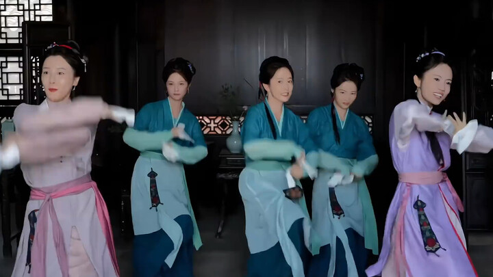 Lan Xiang Ru Gu Girl Group’s Great Dance, Not Picky About Songs #TanSongyun #XuLanxiang #ShenJialan 