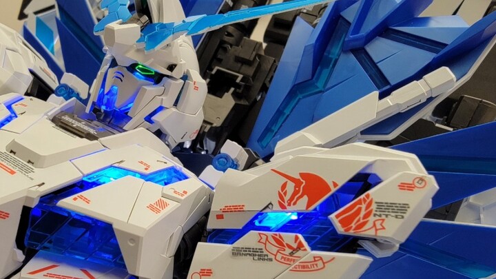 Total Victory PG Edisi Unicorn Suci Sempurna