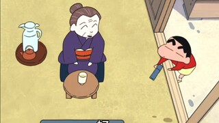 "The old lady may not know what Superman is, but she really likes Shin-chan's company."