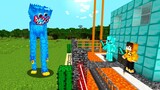 Huggy Wuggy vs. Security House Battle - Minecraft