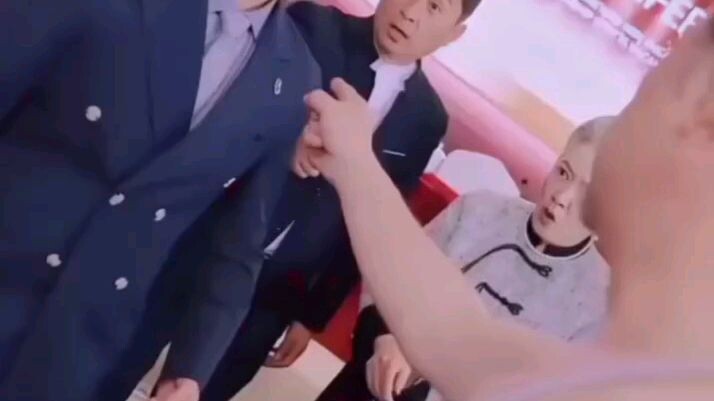 大家对百万富翁视频的评论会越来越多