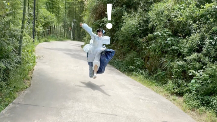 Fans went black, then black again after just two glances.