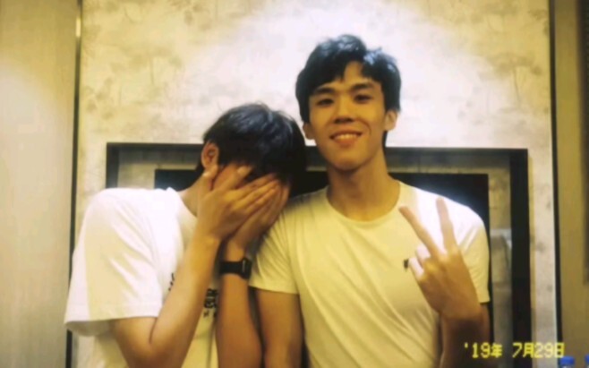 〔ลาวฟานเฉียว〕มะเขือยาวนี่ต่างกันเกินไปแล้วนะ!