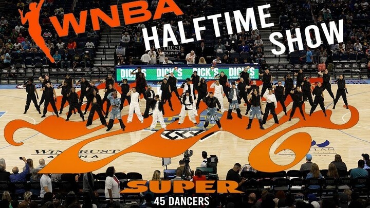[SEVENTEEN] The second person in the NBA halftime show performed SUPER passionately