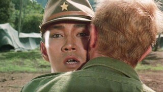 "Tình yêu của tôi bị cấm đoán, nhưng tôi tin ở bạn." - Giáng sinh vui vẻ trên chiến trường