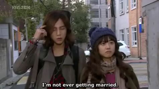 Marry Me, Mary! 2-4
