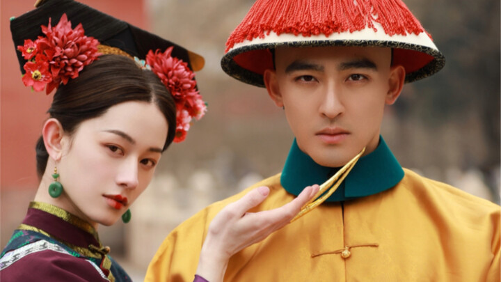Mimicking Sun Endan and the Madman in a photo—two guys are living their “Empresses in the Palace” dr