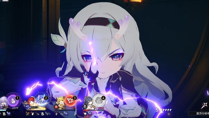 Nhà ai mà đom đóm có đến sáu đứa con vậy?