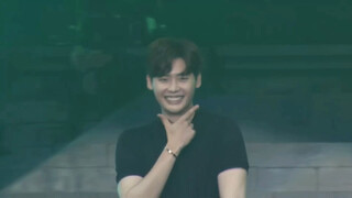 李钟硕舞版 鸟叔《New Face》字幕