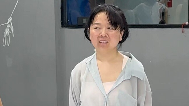 1.4 meters tall, 120 kilograms in weight, with a face full of acne, I collapsed at the beginning, bu
