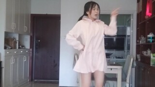 [คุณชู] หญิงสาวผู้แอบซ้อมเต้นท่ามกลางตารางงานที่แสนยุ่ง