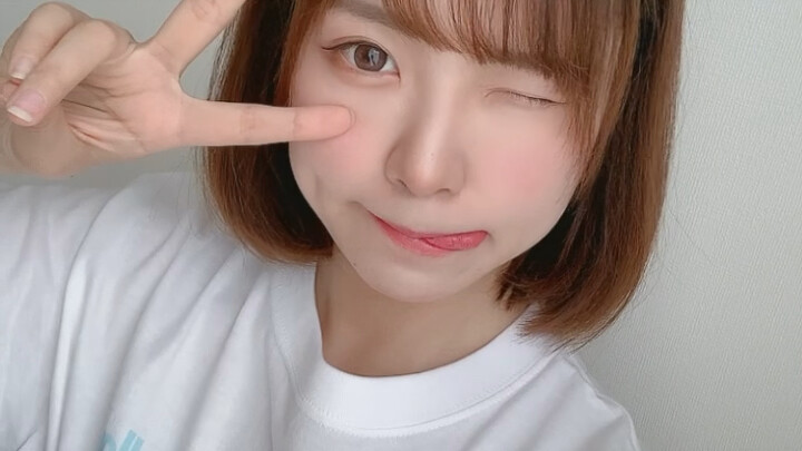 Expression (*ゝω・)🤍