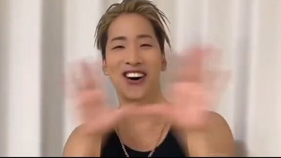 เต้นวอลเลย์บอลของแม่