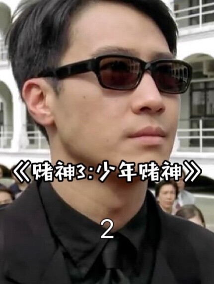 女孩从小用牛奶泡手，最终练成绝世秘术