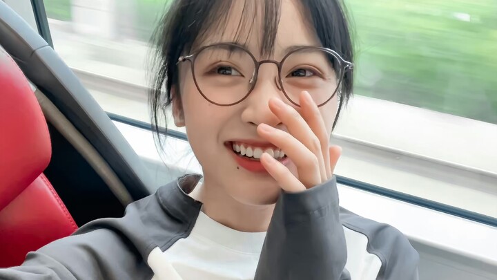 Inner Entertainment, So Sweet, Little Sister