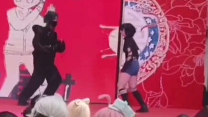 เมื่อคุณถามถึงคุณภาพของวิกผมที่ญาติพี่น้องและเพื่อนๆของผมทำ ()