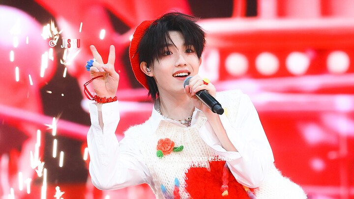【苏新皓｜4K直拍】耶(Yeah) 三机位直拍｜2025 TF家族新年音乐会·热爱
