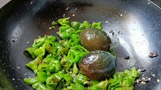 يمكننا بالكاد اعتباره وجبة خفيفة، أليس كذلك؟！