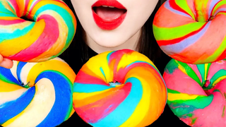 ASMR RAINBOW BAGEL เสียงเคี้ยว レインボーベーグル EATING SOUNDS NO TALKING MUKBANG