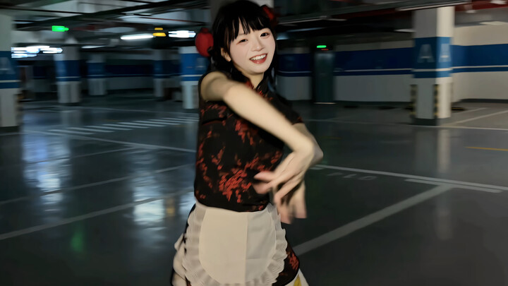 Thiên tài nhí mang theo sự ỷ lại quay lại hạ gục đối thủ