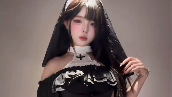 彳亍
