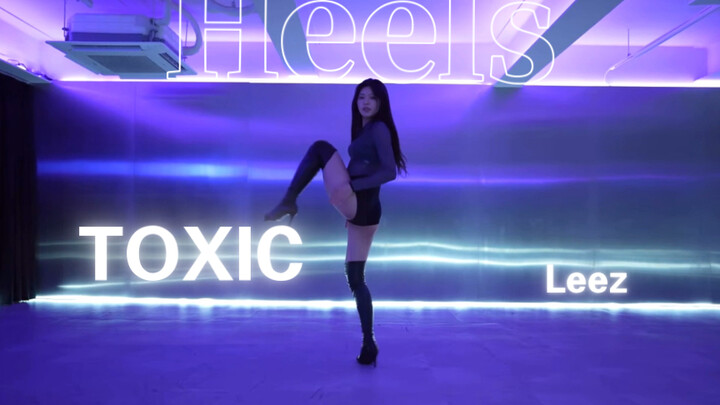 【Heels】Sister had to pretend to be indifferent-hot girl adapter-cold city girl super suitable choreo