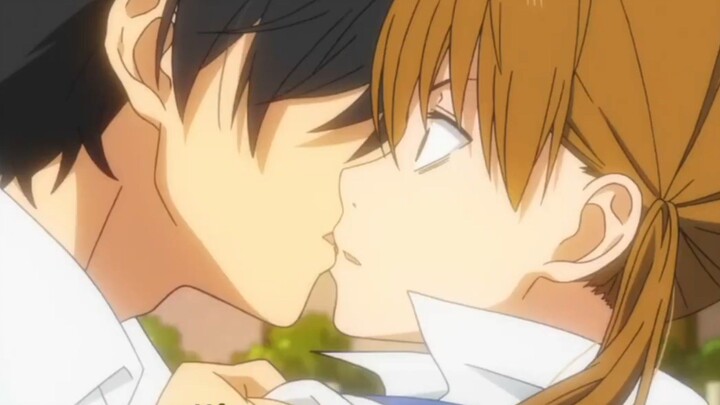 Kiss muah sama pacar