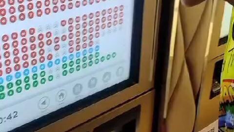 เมื่อฉันไปดู Fnaf movie 2 ที่เมเจอร์ ในโรบินสัน ปากน้ำ สภาพ ตอนเลือกที่นั่ง คือ....