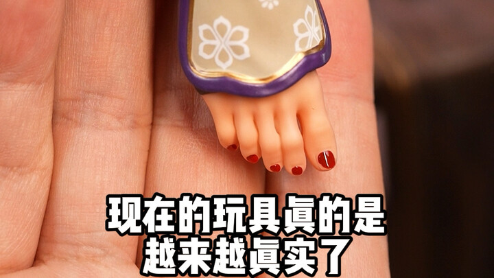 Toys these days are getting more and more realistic! This over-3,000-yuan The King of Fighters figur