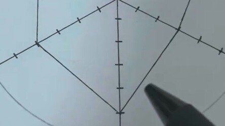 Ini pertama kalinya saya menggambar karakter pengganti. Saya tidak tahu bagaimana hasilnya nanti.