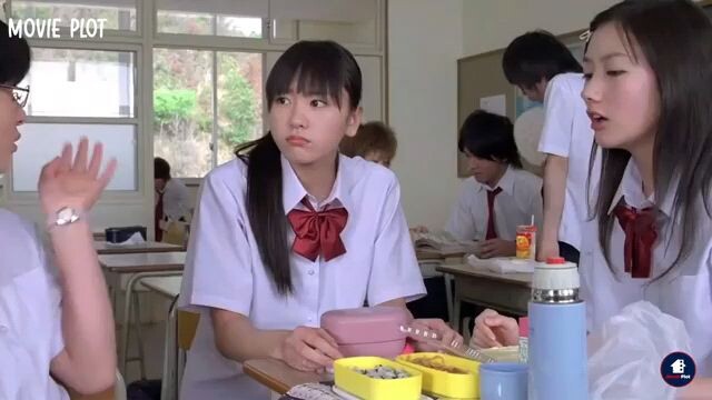 This guy challenges all students if anyone dares to buIIy his girlfriend - movie recap