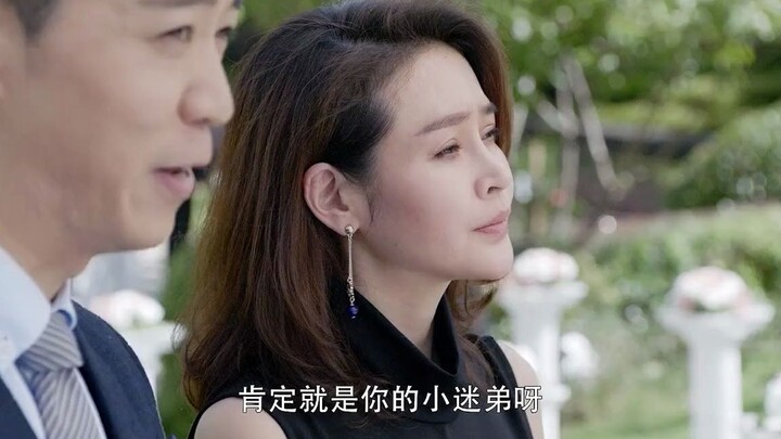 Chị gái 40 tuổi ly hôn được chàng trai trẻ theo đuổi cuồng nhiệt, tung một “combo” tuyệt chiêu, cuối