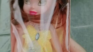 เมื่อไปเข้าค่ายที่เมืองโบราณ แล้วตอนไปตลาดโบราณ ดันไปเจอตุ๊กตาเจ้าหญิงเบลล์ ในตลาดโบราณ