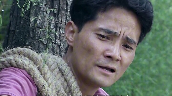 The secretary went to the countryside for a secret visit, only to witness this scene and burst into 