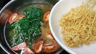 Cách Nấu Mỳ Tôm Ngon Không Bị Nóng