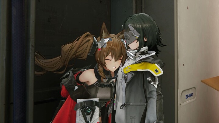 Brother Jie and the Female Admin Cuddle in the Corner—So Cute! Caught Red-Handed by Perica in Arknig