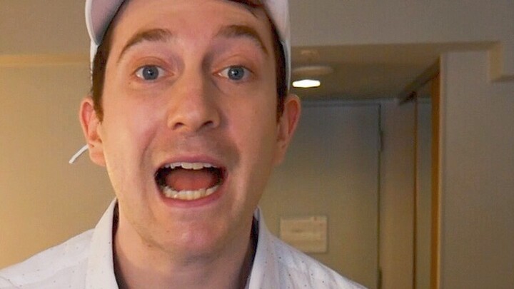 Try staying at the New York hotel ranked number one on Chinese websites, and you'll find so many tri