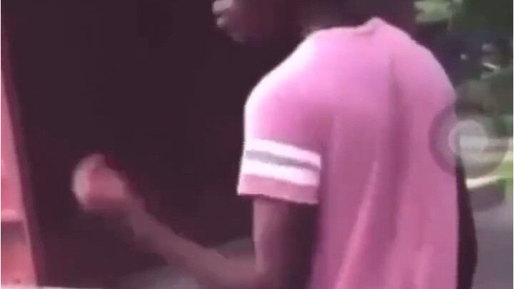 看到魔法师还是避一避吧，尤其是大招憋得久的