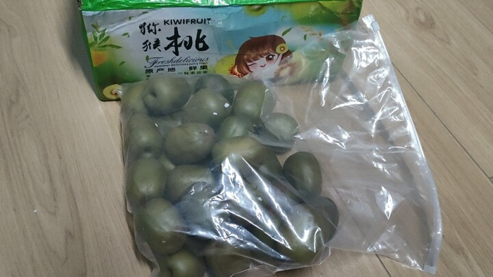 If it weren’t for Lin Qianxi, I probably never would have bought kiwis online! In just a week, I’ll 
