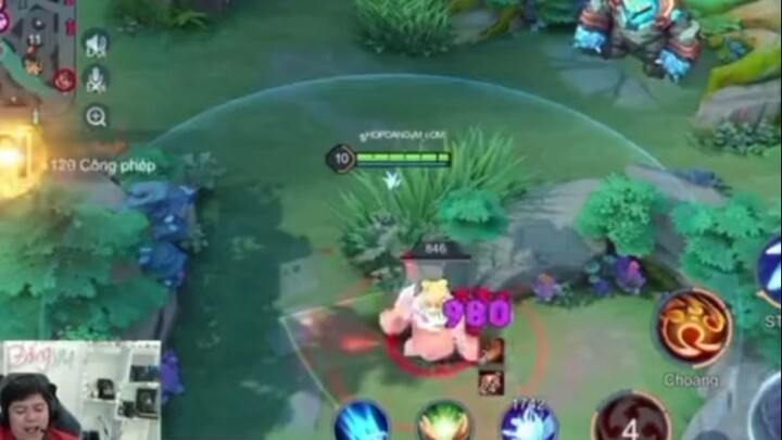 ĐỘT NHẬP VÀO LIVE ĐẤNG YM