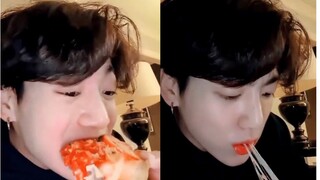 190510 Xiaoguo nổi tiếng hơn - ăn pizza đến mức nghi ngờ cuộc sống...
