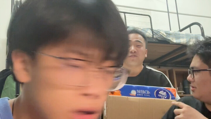 Now everyone in the dormitory is angry.