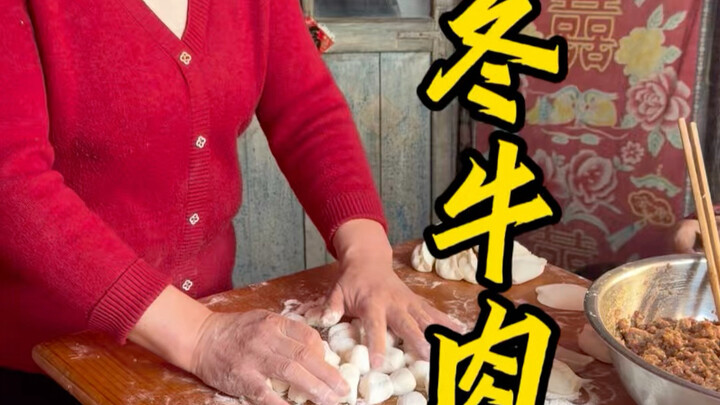 Mùng 5 đón thần tài rồi, chúc mọi người năm mới tài lộc vượng phát, mọi điều như ý