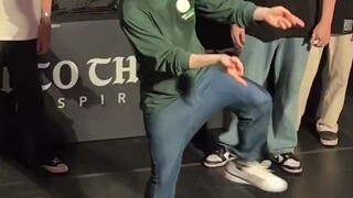 【明明是海选，却把在场大神全部炸翻】脑洞型舞者graphic最新比赛海选视频