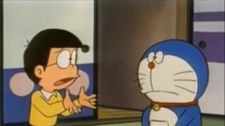 Funny Doraemon dubbing: Nobita, do you want to dance too?