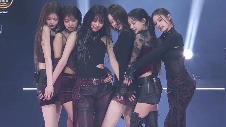 izna MamaMia + FAKE IT 2026 Golden Disc Stage