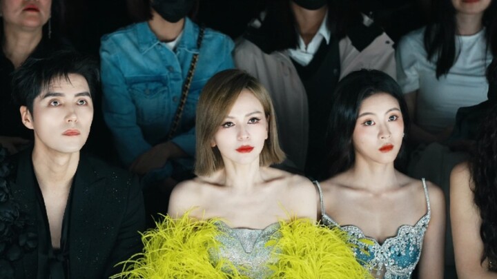 Trời ơi, đây là cô Tuyết 54 tuổi, hình như tôi đang nhìn thấy diện mạo của Cố Lý khi già đi.