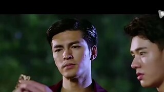 Tiga saudara laki-laki dan istri mereka menghadiri perjamuan tersebut